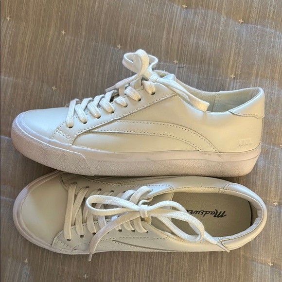White Madewell Sneakers- unisex - Picture 2 of 6
